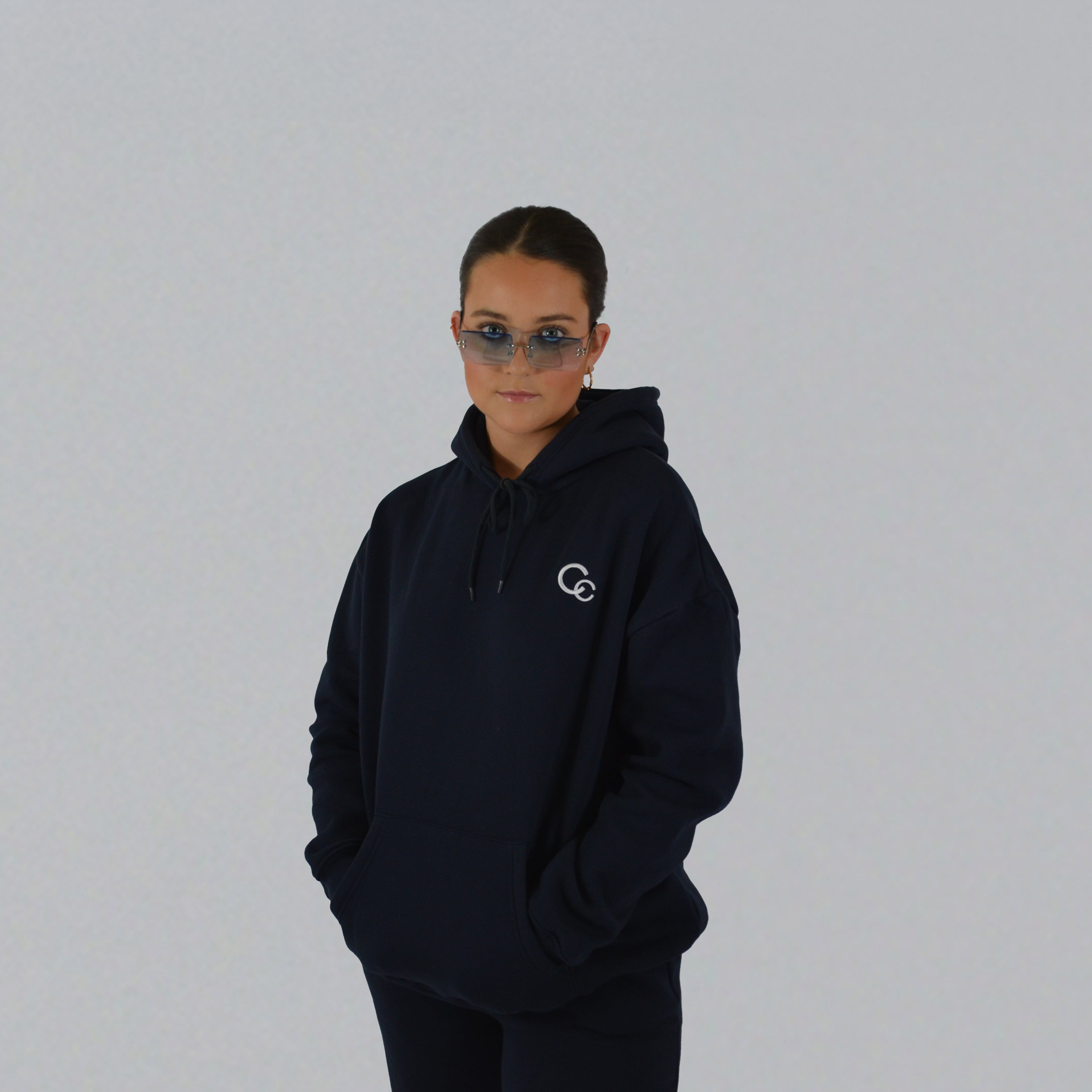 CLASSIC NAVY HOODIE